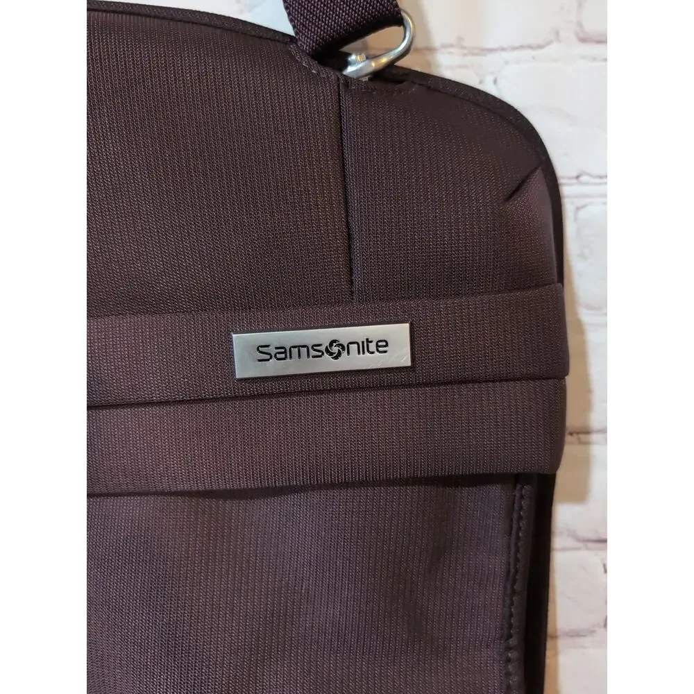 Samsonite Bi-Fold Garment Bag Burgundy Plum Purple Travel Suit Weekend Cover 24